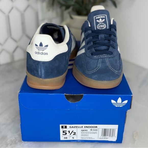 Adidas Gazelle Indoor Night Indigo Off White Gold Gum Sole Women’s 6.5 NWT - Picture 7 of 12